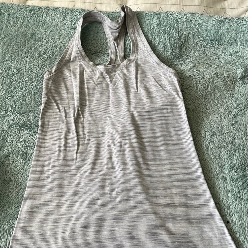 Lululemon tank top